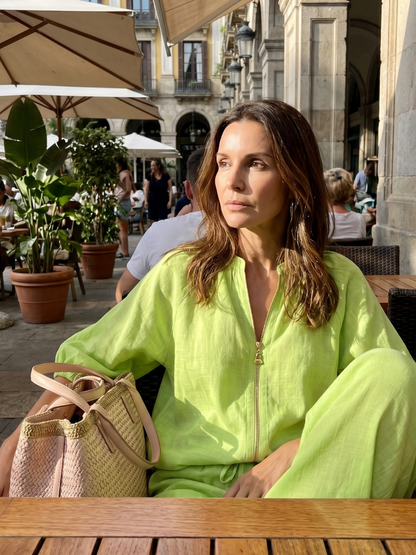 Natalia | Zip-front blouse and wide-leg trousers