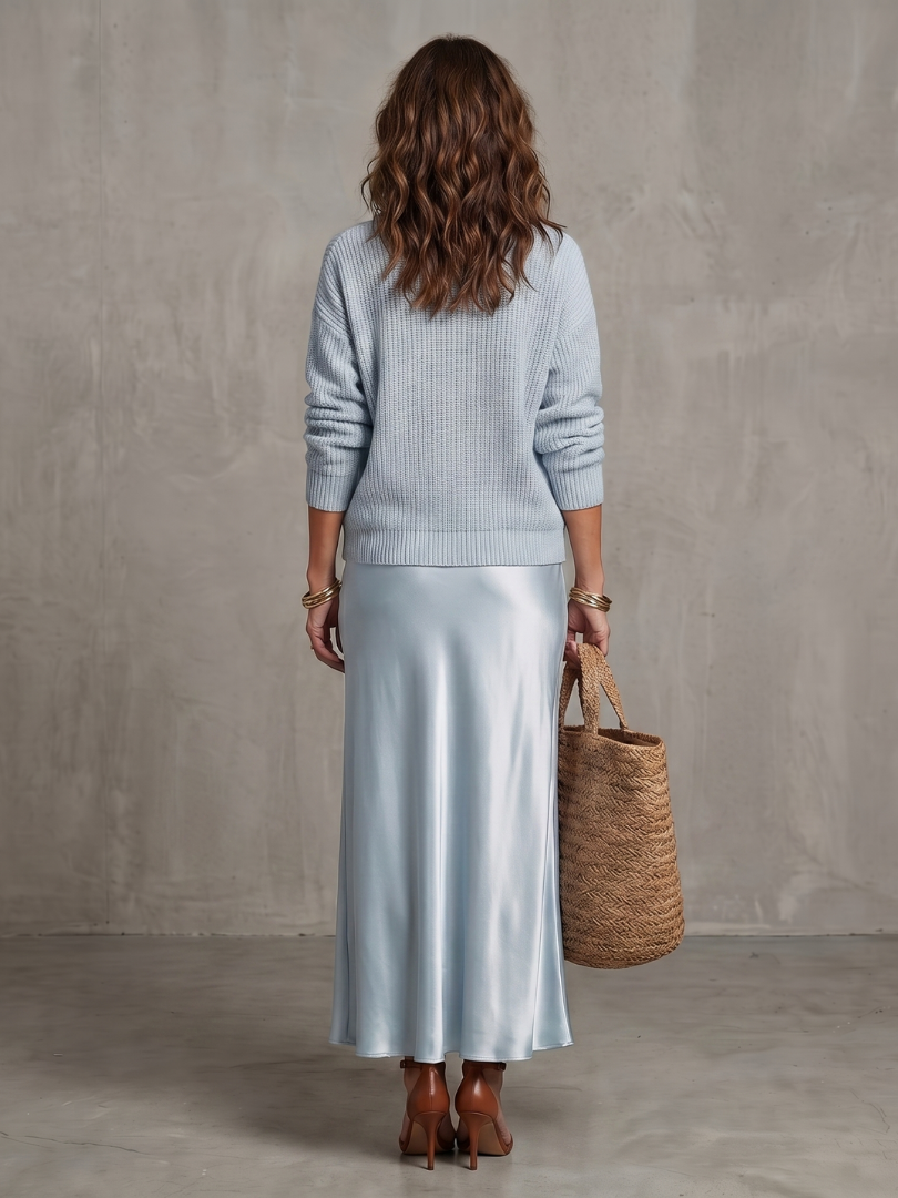 Luciana | Knitted layer and bias-cut satin skirt