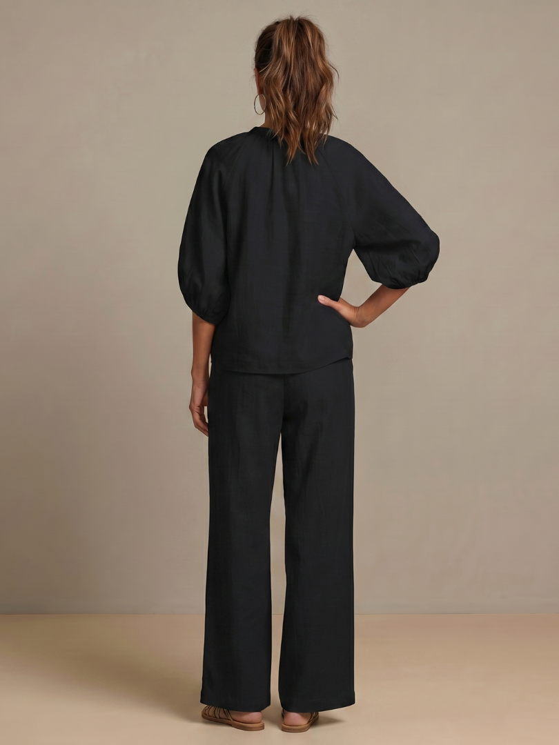 Natalia | Zip-front blouse and wide-leg trousers