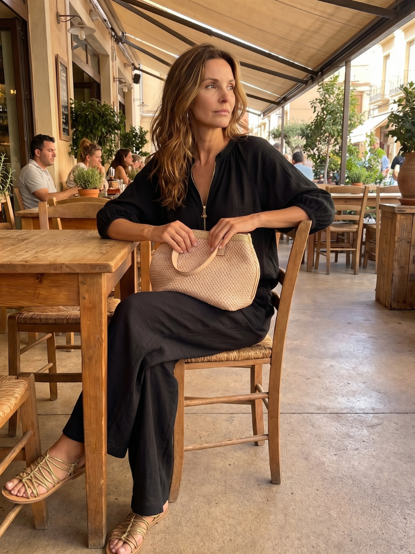 Natalia | Zip-front blouse and wide-leg trousers