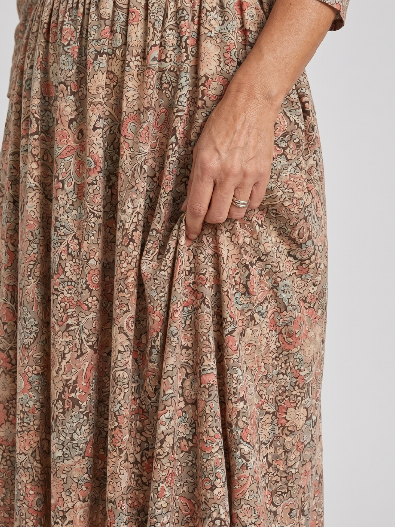 Damska sukienka midi vintage z rękawem 3/4 – Anna Marie