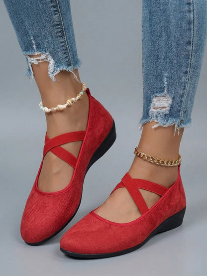 Madeleine | Closed and Comfortable Wedge Shoes