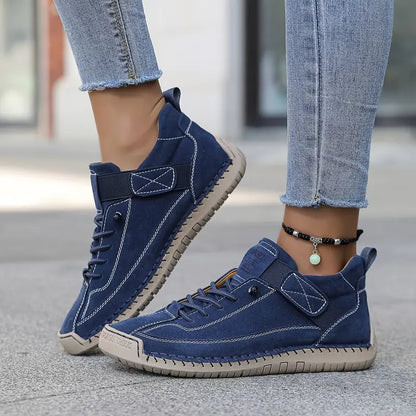 Novira | Cushioned wide-fit trainers