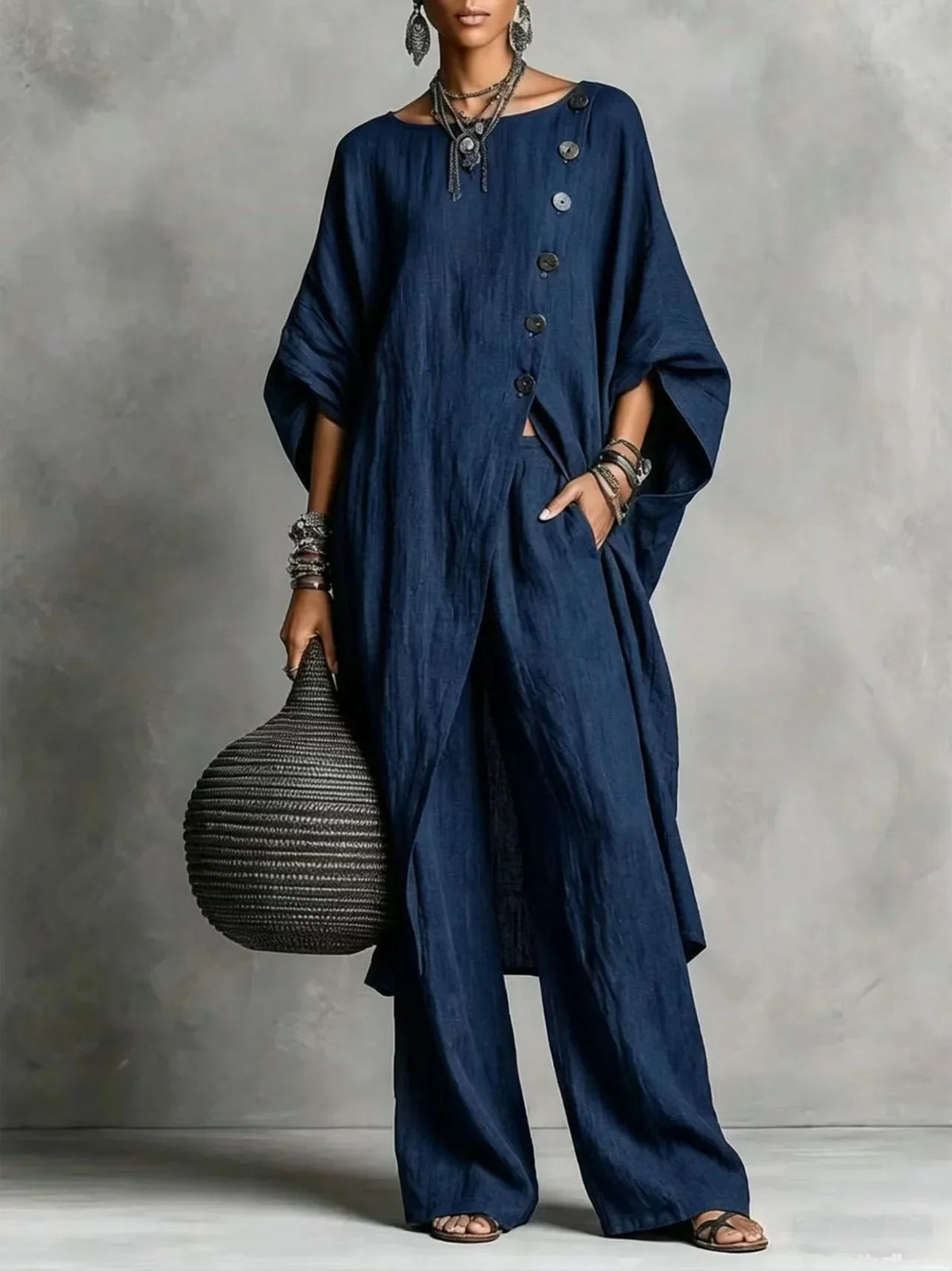 Nell | Floaty two-piece set with wide-leg trousers