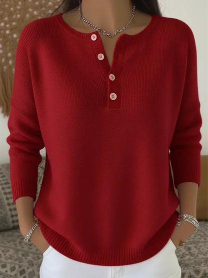 Edith | Knitted jumper with a henley placket