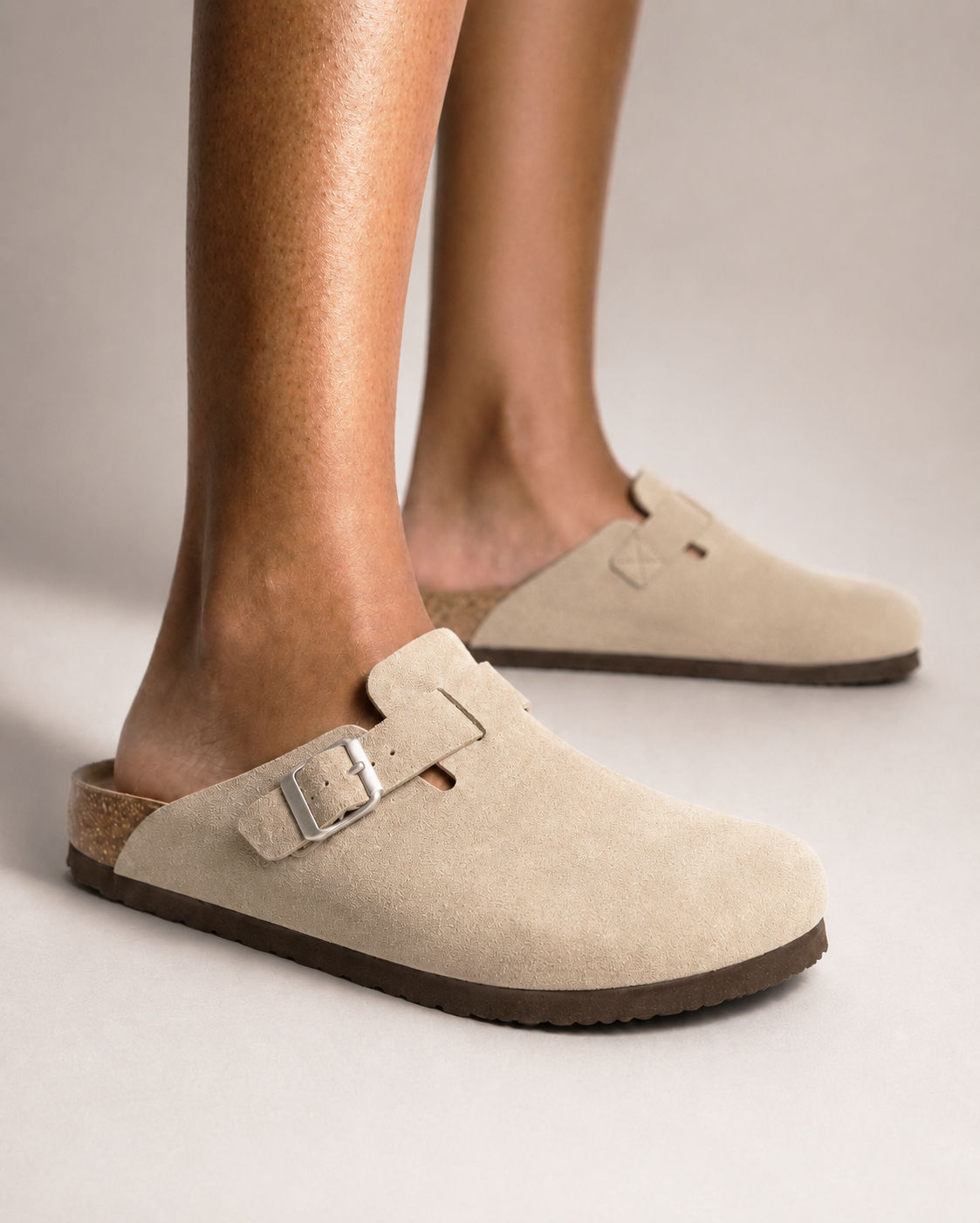 KASSEL™ | Zuecos de Ante con Plantilla Suave Premium