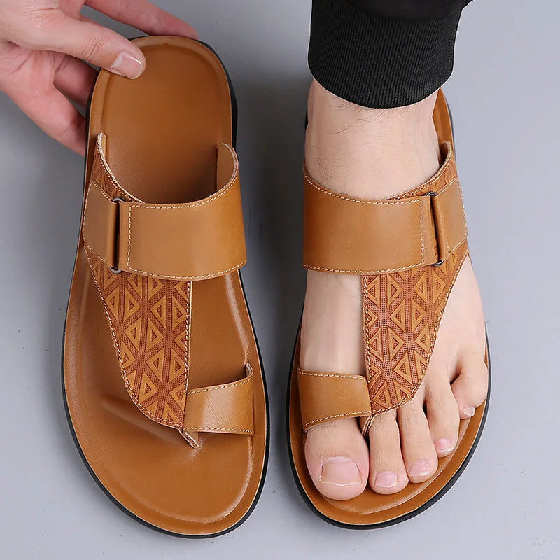 ASTON™ | Sandalias de Cuero con Tira en el Dedo