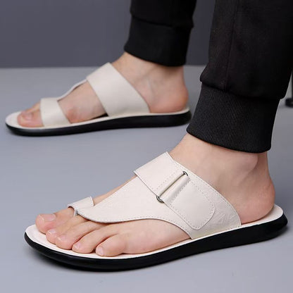 ASTON™ | Sandalias de Cuero con Tira en el Dedo